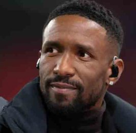 Дефо возглавил "Уокинг" из 5-й лиги Англии