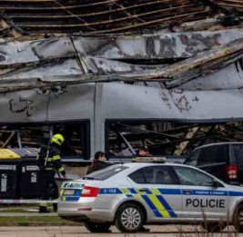 МВД Чехии: По делу о поджоге на территории оружейного завода задержаны пять человек