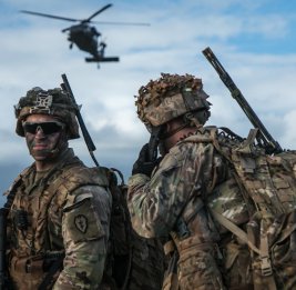 Военные представители США и Израиля обсудили развитие операции в Иране