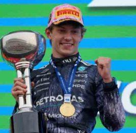 Победителю гонки "Формулы-1" не дали шампанское на награждении