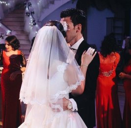 Окно для свадеб