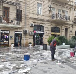 Война и ливни
