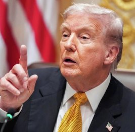 Трамп: США ответят на удар Ирана по НПЗ в Хайфе