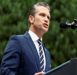 Глава Пентагона: Другие страны должны участвовать в операции в Ормузском проливе