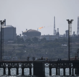 Вице-президент Ареф предупредил США о последствиях операции на острове Харк