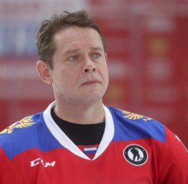 Путин представил к госнаграде хоккеиста Павла Буре