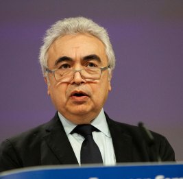 
МЭА: Перебои с поставками нефти с Ближнего Востока усилятся в апреле