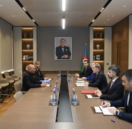 Новый посол Индии поблагодарил Азербайджан за эвакуацию граждан