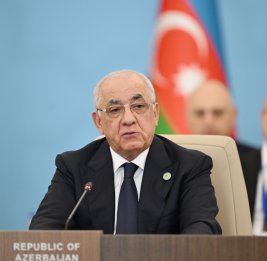 
Али Асадов: Приветствуем намерение Кыргызстана присоединиться к экспорту зеленой энергии в Европу