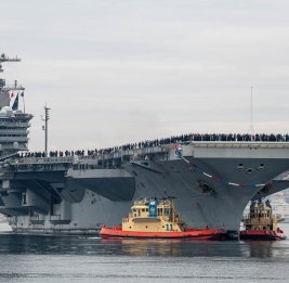 
Иран заявил об атаке на объекты США и авианосную группу USS Abraham Lincoln