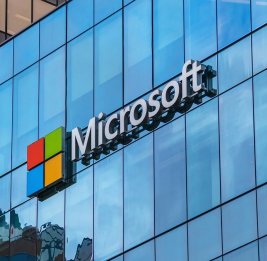 
Microsoft инвестирует $10 млрд в ИИ-инфраструктуру Японии