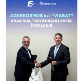 
Азеркосмос и Viasat будут предоставлять услуги бортового интернета для авиации