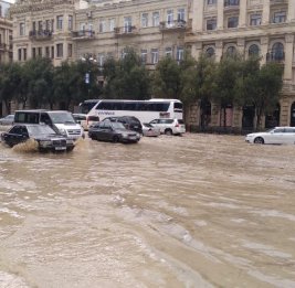 Ливни &laquo;смывают&raquo; дороги