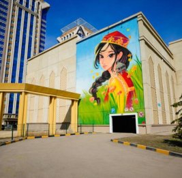 Фасад в Астане превратился в арт-объект
