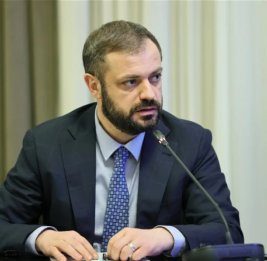 Папоян: Поставки товаров в Армению через Азербайджан становятся регулярными