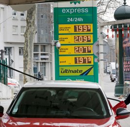 Итальянцы из-за нехватки топлива выезжают в Сан-Марино