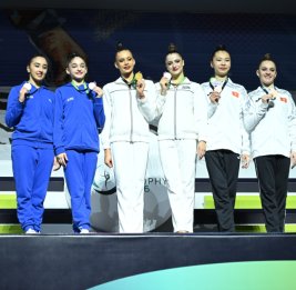 Азербайджанские гимнастки завоевали серебряную медаль на AGF Trophy