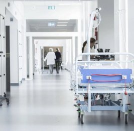 В Гяндже в больнице умер годовалый ребенок после установки системы