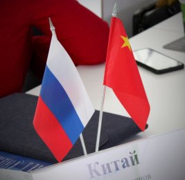 Посол в Москве: безвизовый режим между РФ и КНР желательно продлить навсегда