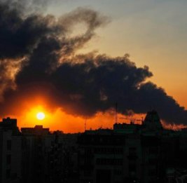 В Иране заявили, что весь Ближний Восток "сгорит дотла" из-за действий США