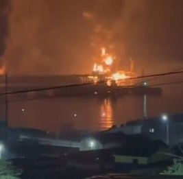 Горит один из крупнейших нефтеналивных терминалов России