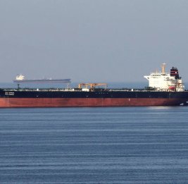 Турецкий танкер пересек Ормузский пролив
