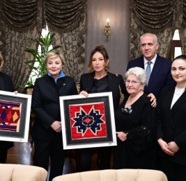 Первая леди Мехрибан Алиева ознакомилась в Тбилиси с Музеем азербайджанской культуры имени Мирзы Фатали Ахундзаде