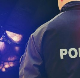 В Турции 20 человек задержаны за незаконное строительство и взяточничество
