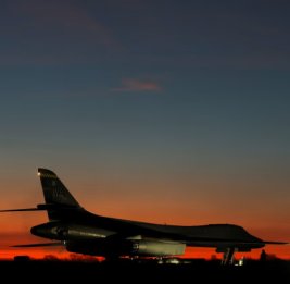 Сто бомб почти в тонну для спасения летчика