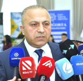 Ярмарка труда в сфере промышленного производства в Баку: представлено более 300 вакансий