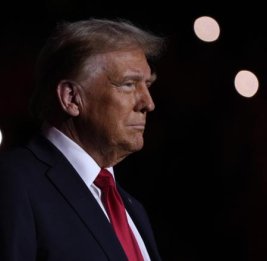 Трамп пригрозил тарифами в размере 50% странам, поставляющим оружие Ирану