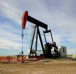 АБР: Нефть может подорожать до $155 за баррель при худшем сценарии