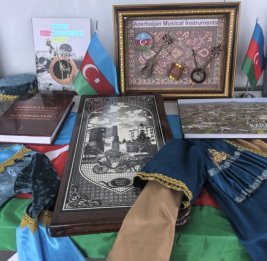 
В Иллинойском университете представлена азербайджанская культура