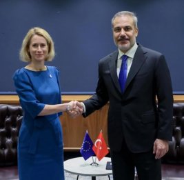 
Фидан и Каллас обсудили прекращение огня между США и Ираном