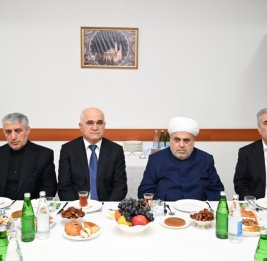 В Баку почтена память Верховного лидера Ирана Аятоллы Сейеда Али Хаменеи