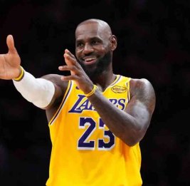 Леброн Джеймс - четвёртый игрок в истории НБА, отдавший 12 000 передач