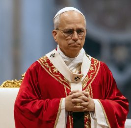 Папа римский Лев XIV призвал отказаться от &laquo;логики войны&raquo;