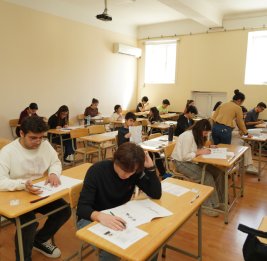 
В Университете языков состоялся квалификационный экзамен по китайскому языку