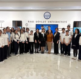 
Инфосессия для школьников в БГУ