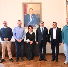 
Азербайджанские и турецкие археологи изучат Кура-аразскую культуру