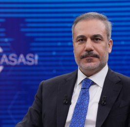 
Хакан Фидан: Весь мир выступает за свободу судоходства в Ормузском проливе