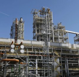 Казахстан форсирует строительство газоперерабатывающего завода на Карачаганаке