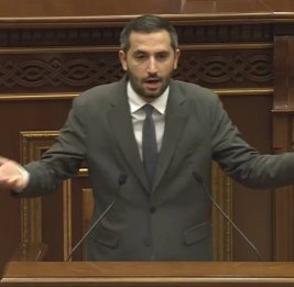 Рубинян: Открытие границ между Арменией и Турцией не связано с подписанием мирного соглашения с Азербайджаном