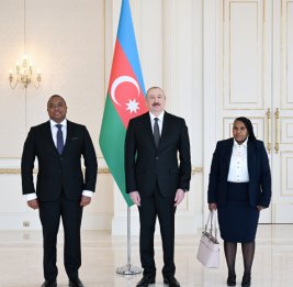 Президент Ильхам Алиев принял новоназначенного посла Эсватини в Азербайджане