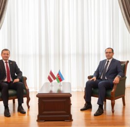 Армандс Краузе: Латвия заинтересована в развитии партнерских отношений с Азербайджаном
