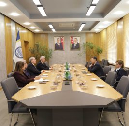 
Депутат Великого национального собрания Турции поделился со студентами своей историей жизни