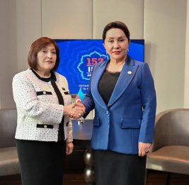 
Председатели парламентов Азербайджана и Узбекистана обсудили укрепление сотрудничества