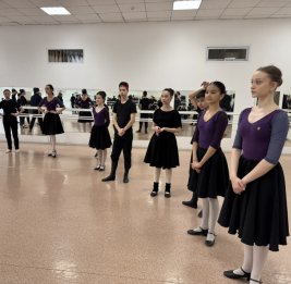 
Азербайджанский танец &laquo;Яллы&raquo; готовят в Астане