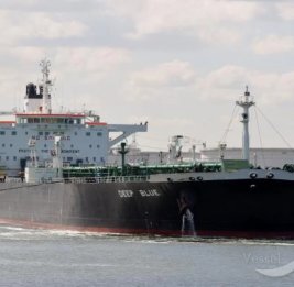 
Франция освободила задержанный танкер, шедший из РФ