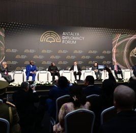 В Анталье обсудили роль защиты интересов региона в меняющемся мире